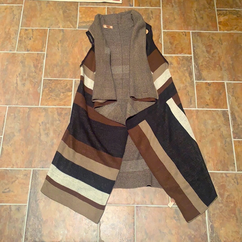 One-Size Long Stripped Sweater Vest
